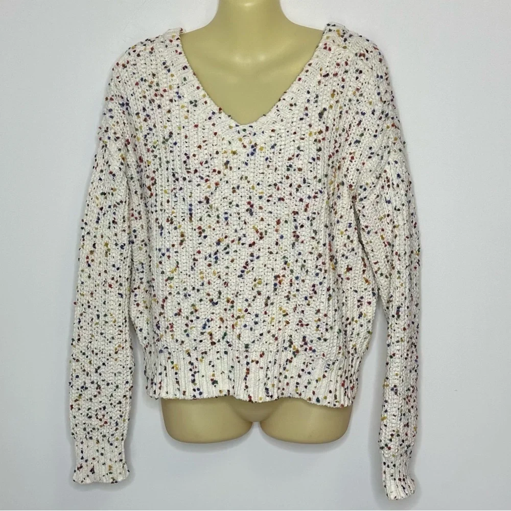 I.N. San Francisco White V-neck with Multicolor Specks size M